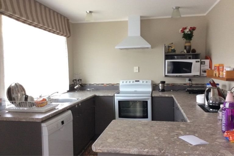 Photo of property in 17a Roys Road, Parkvale, Tauranga, 3112