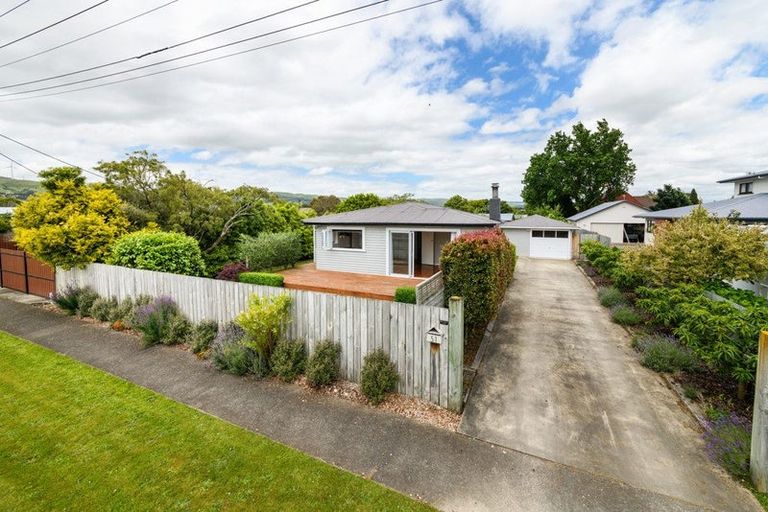 Photo of property in 51 Lincoln Street, Ashhurst, 4810