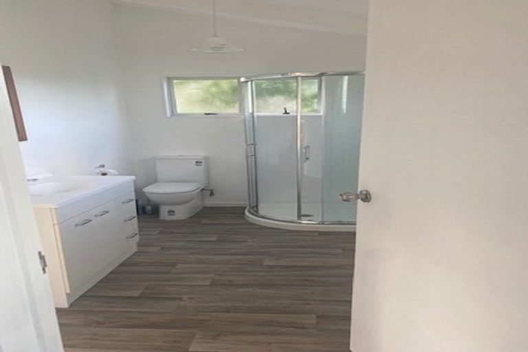 Photo of property in 26 Ranui Avenue, Ranui, Auckland, 0612