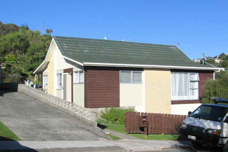 Photo of property in 12a Burdendale Grove, Churton Park, Wellington, 6037