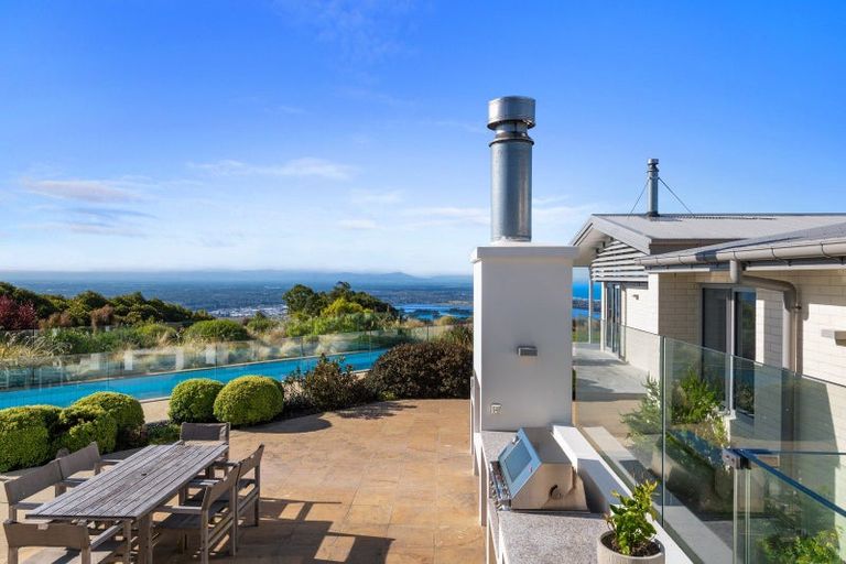 Photo of property in 342 Mount Pleasant Road, Mount Pleasant, Christchurch, 8081