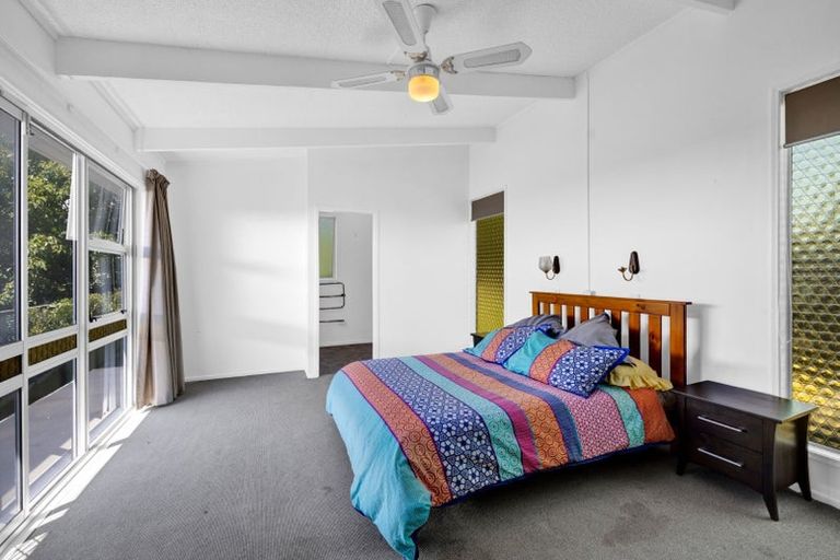 Photo of property in 44 Gilbert Street, New Plymouth, 4310