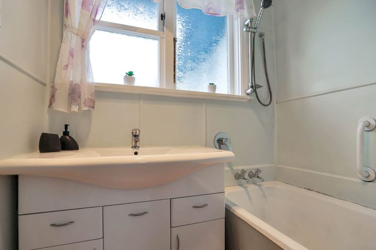 Photo of property in 6 Collins Street, Netherby, Ashburton, 7700