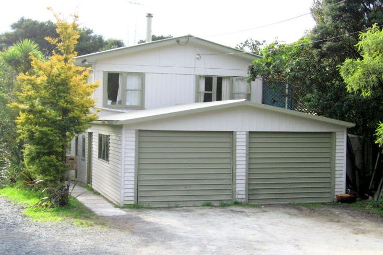 Photo of property in 17 Woodlands Avenue, Snells Beach, 0920