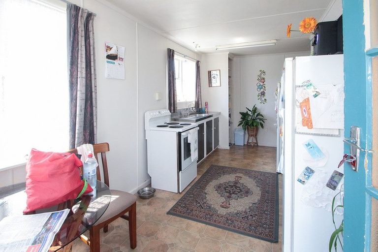 Photo of property in 4 Robertson Street, Oamaru North, Oamaru, 9400