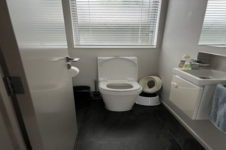 Photo of property in 91a Hebron Road, Waiake, Auckland, 0630