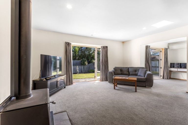 Photo of property in 25a Kingsbury Avenue, Rangiora, 7400