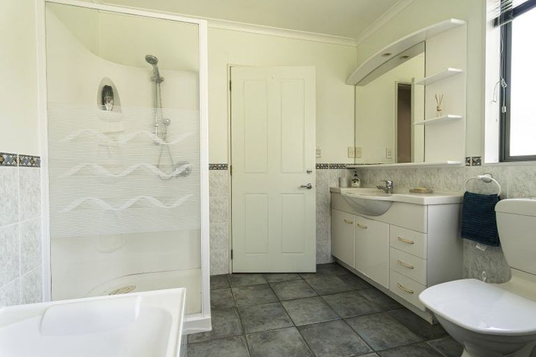 Photo of property in 6 Cresswell Place, Richmond, 7020