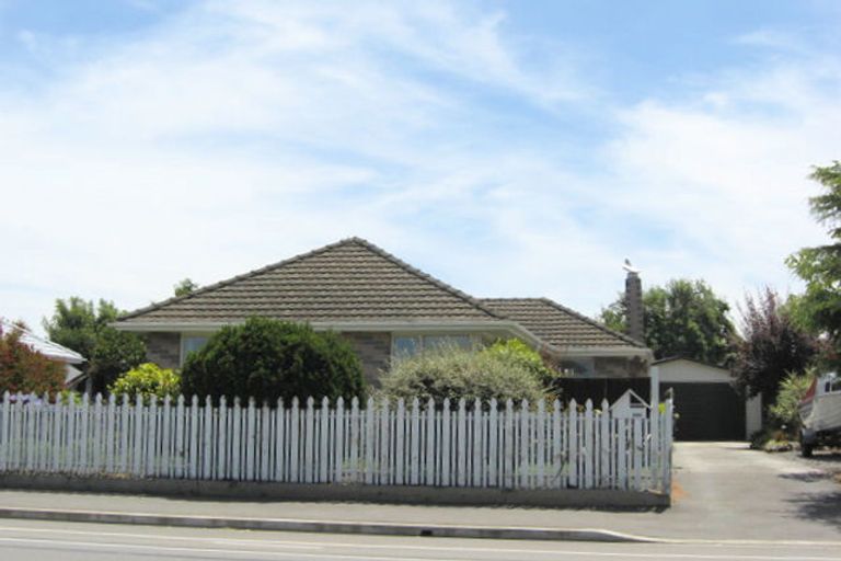 Photo of property in 295 Wainoni Road, Avondale, Christchurch, 8061
