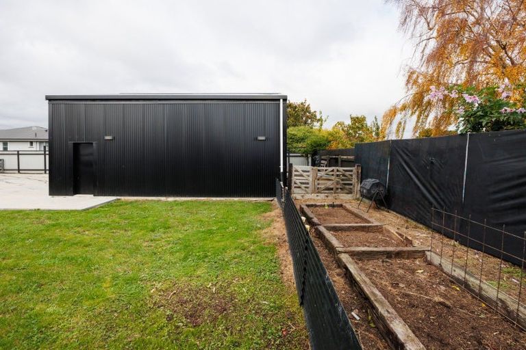 Photo of property in 11 Kettle Avenue, Awapuni, Palmerston North, 4412