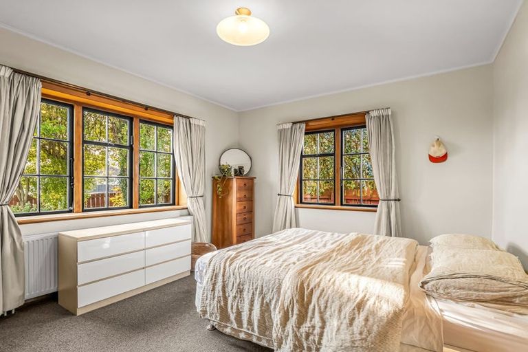 Photo of property in 6 Hammond Place, Spreydon, Christchurch, 8024