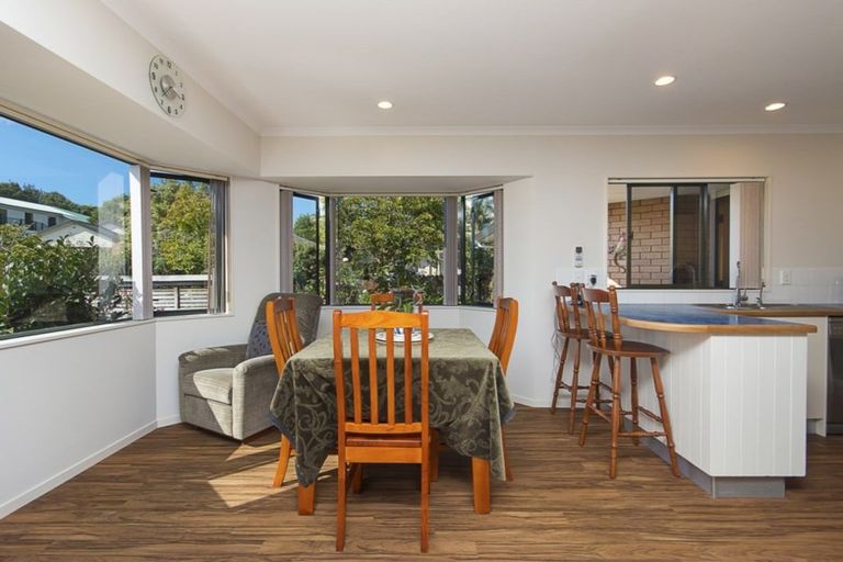 Photo of property in 13 Tom Keven Way, Pukekohe, 2120