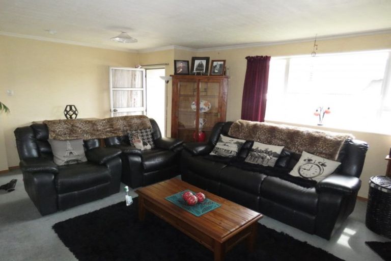 Photo of property in 74 Newbie Street, Heidelberg, Invercargill, 9812