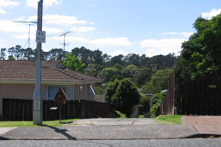 Photo of property in 82 Vandeleur Avenue, Birkdale, Auckland, 0626