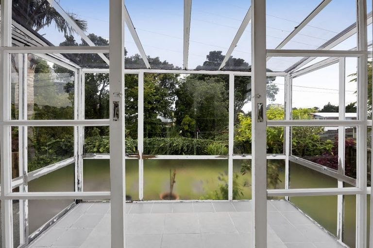 Photo of property in 64 Ngamotu Road, Spotswood, New Plymouth, 4310