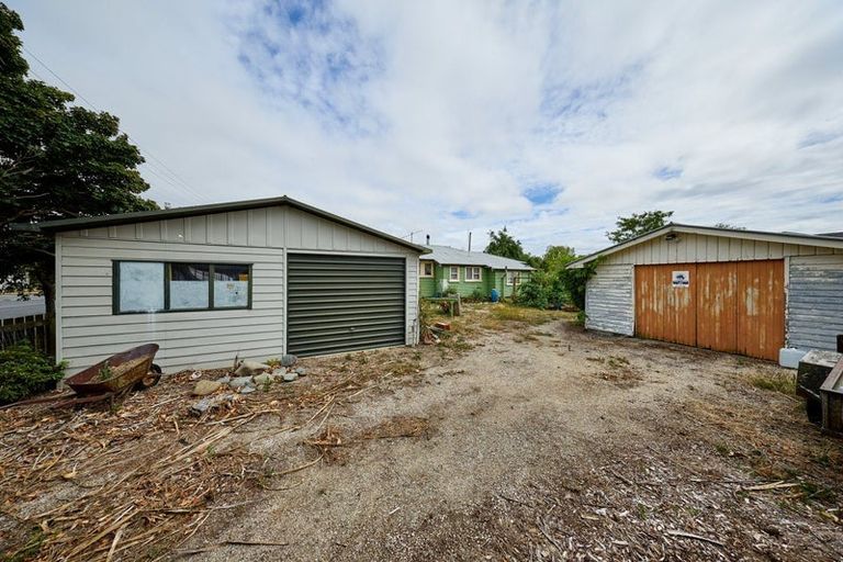 Photo of property in 32 Leslie Street, Waiau, 7332