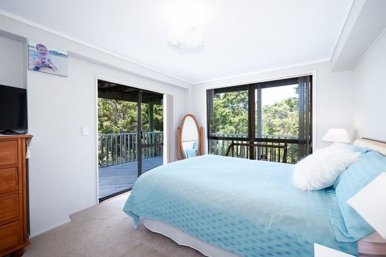 Photo of property in 15 Te Haumi Drive, Paihia, 0200