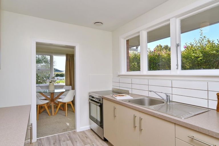 Photo of property in 68 Wingate Street, Redwood, Christchurch, 8051