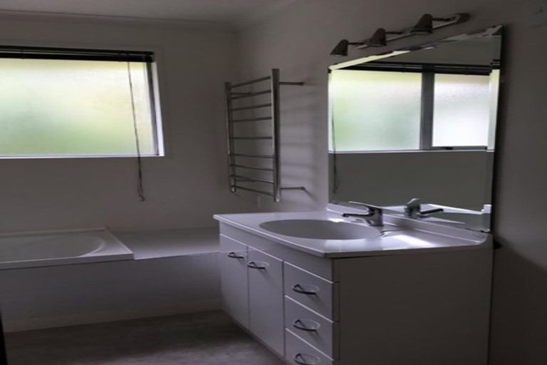 Photo of property in 6 Stanton Crescent, Karoro, Greymouth, 7805