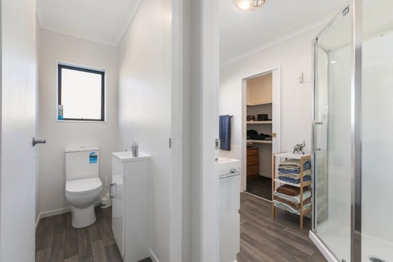 Photo of property in 19 Katerini Grove, Papamoa Beach, Papamoa, 3118