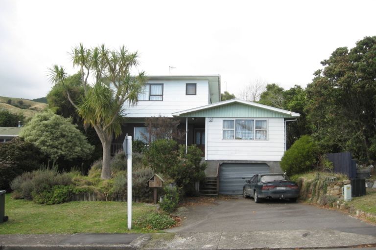Photo of property in 129 Ruapehu Street, Paraparaumu, 5032