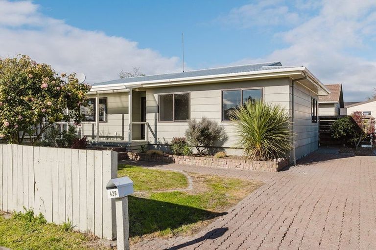 Photo of property in 42a Mcleavey Drive, Kelvin Grove, Palmerston North, 4414