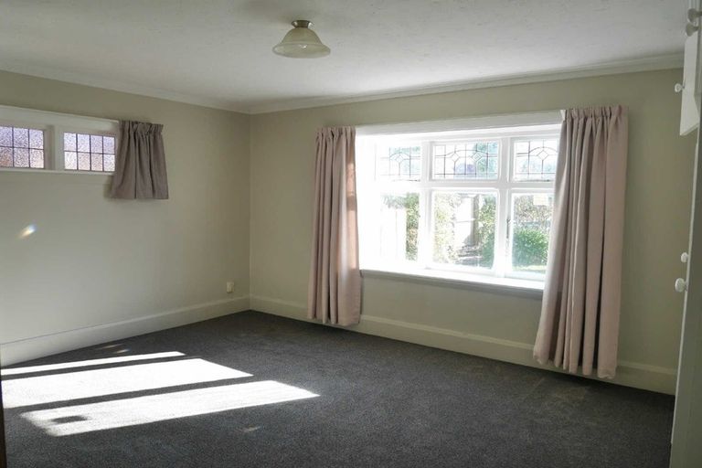 Photo of property in 63 Aorangi Road, Bryndwr, Christchurch, 8053