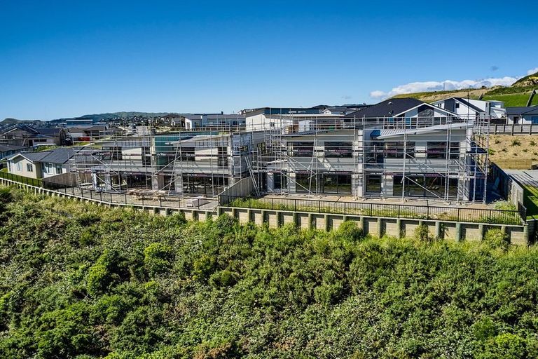 Photo of property in 16a Omaka Place, Aotea, Porirua, 5024