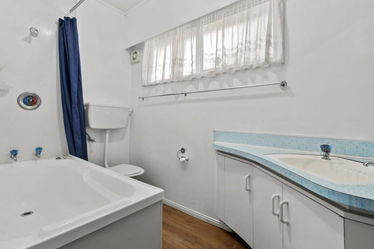 Photo of property in 23a Mack Place, Red Hill, Papakura, 2110