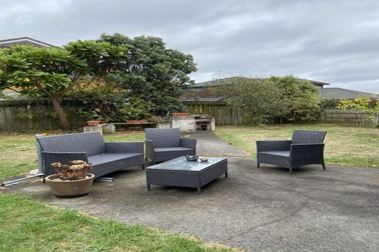 Photo of property in 22 Saint James Court, Paraparaumu, 5032