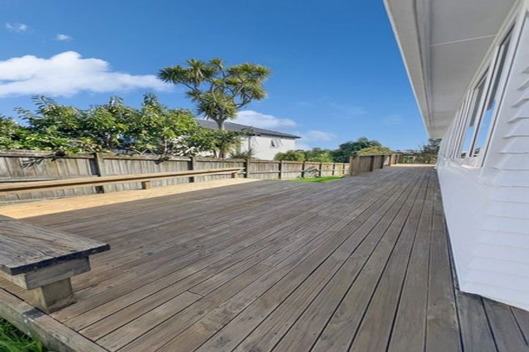 Photo of property in 17 Kawerau Avenue, Devonport, Auckland, 0624