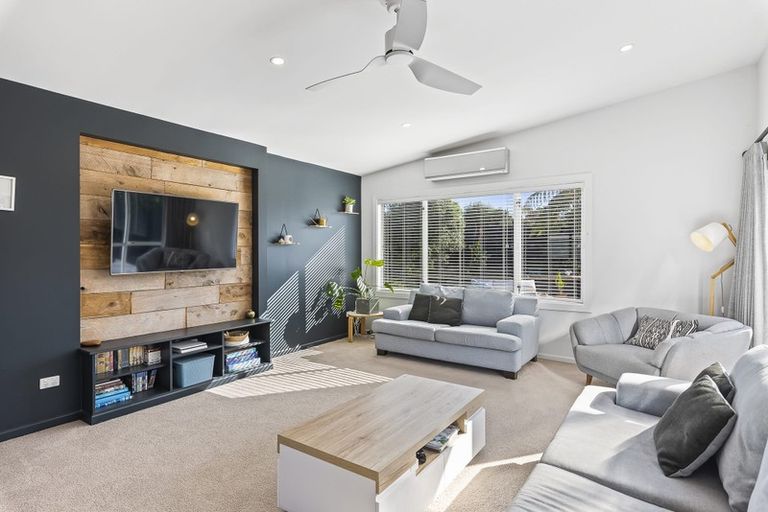 Photo of property in 141 Alexander Road, Raumati Beach, Paraparaumu, 5032