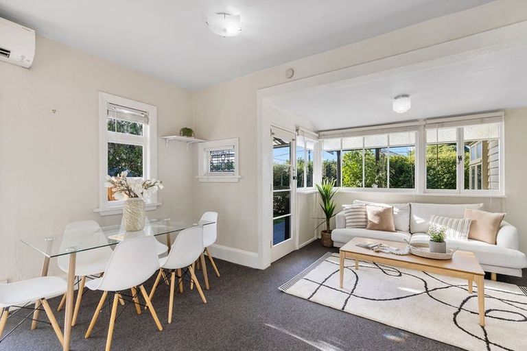 Photo of property in 86 Corson Avenue, Beckenham, Christchurch, 8023