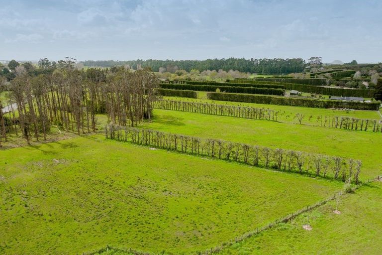 Photo of property in 30b Thompsons Track, Aongatete, 3178