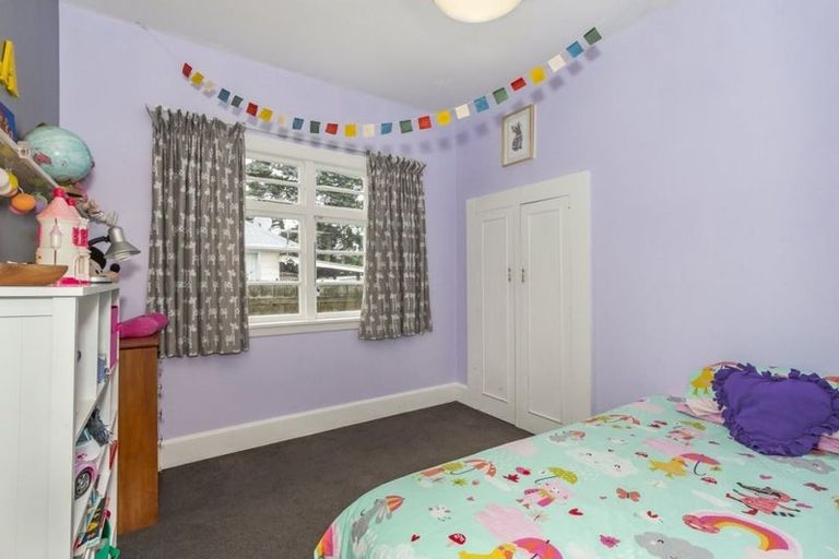 Photo of property in 27 Hillier Place, Spreydon, Christchurch, 8024