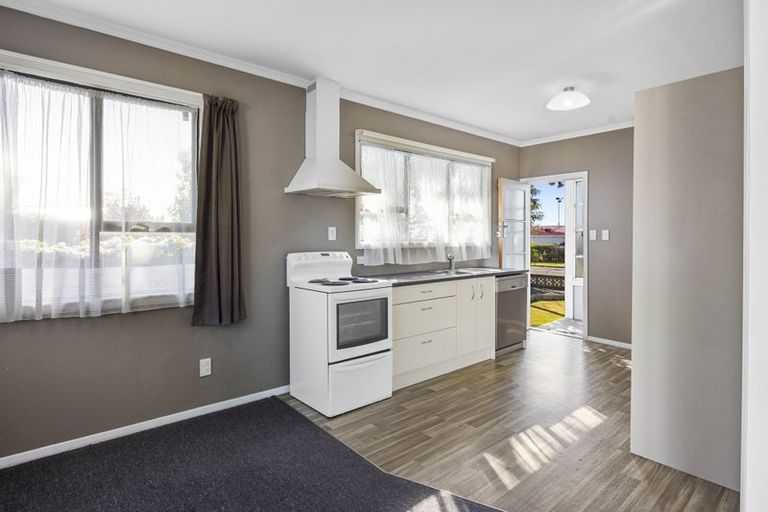 Photo of property in 59 Turuturu Road, Hawera, 4610