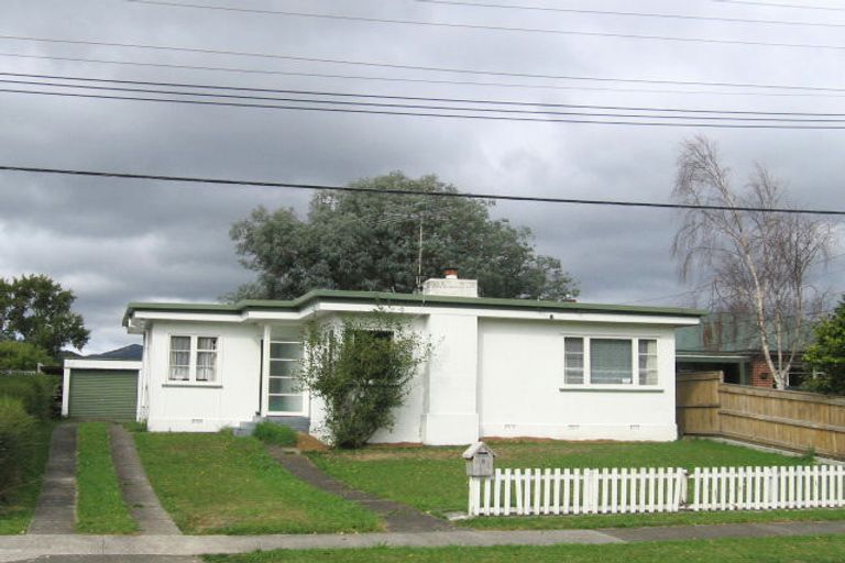 Photo of property in 6 Hudson Avenue, Ebdentown, Upper Hutt, 5018