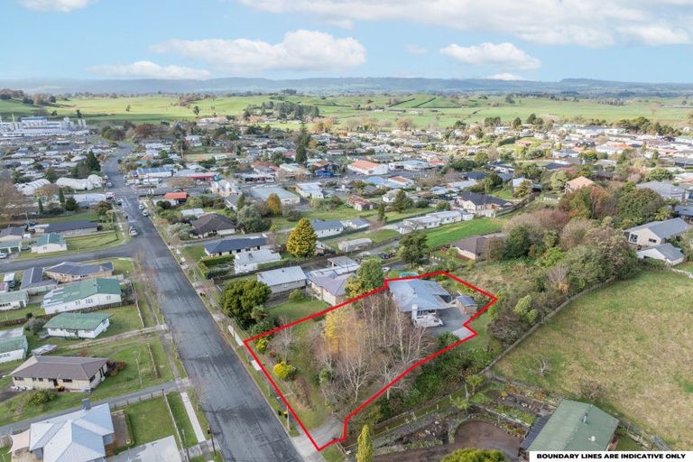 Photo of property in 17 Church Street, Tirau, 3410