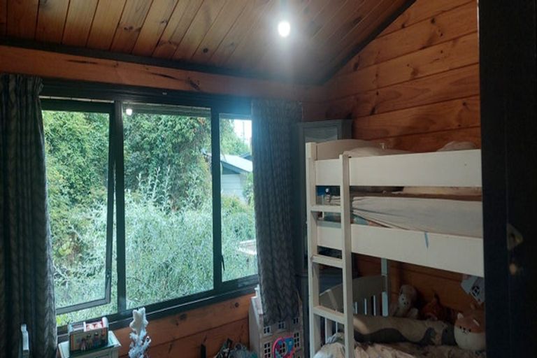 Photo of property in 32a Arawhata Street, Ranui, Porirua, 5024