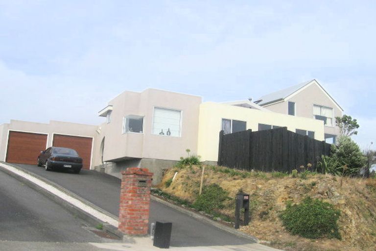 Photo of property in 256 Maungaraki Road, Maungaraki, Lower Hutt, 5010