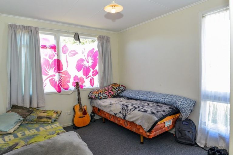 Photo of property in 30 Cartier Crescent, Flaxmere, Hastings, 4120