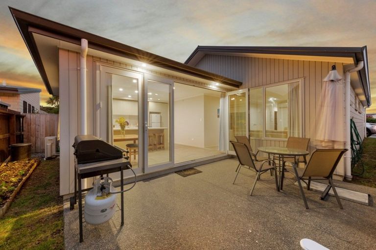 Photo of property in 15 Capstan Close, Pyes Pa, Tauranga, 3112