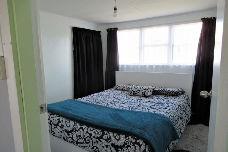 Photo of property in 66 Moana Crescent, Mangakino, 3421