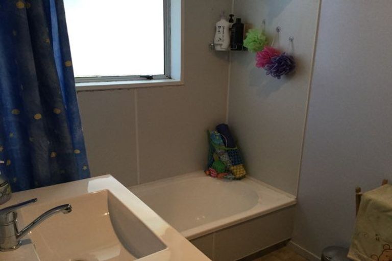 Photo of property in 19 Chadbury Street, Parklands, Christchurch, 8083