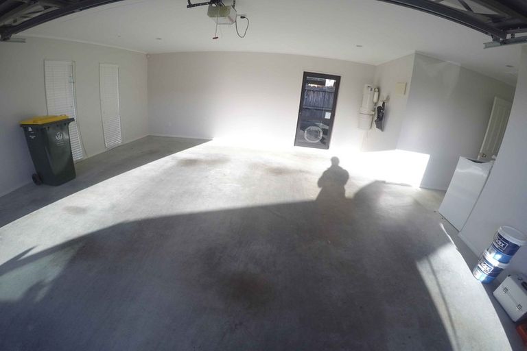 Photo of property in 102 Westerham Drive, Dannemora, Auckland, 2016