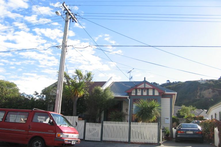 Photo of property in 9 Riddlers Crescent, Petone, Lower Hutt, 5012