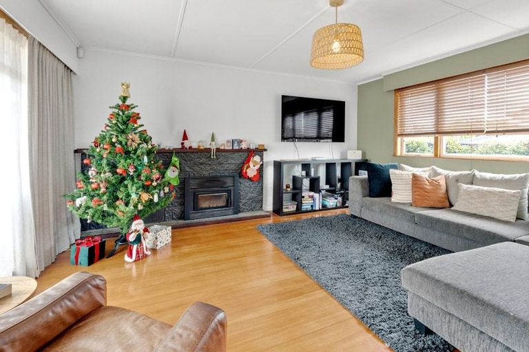 Photo of property in 9 O'halloran Road, Howick, Auckland, 2014