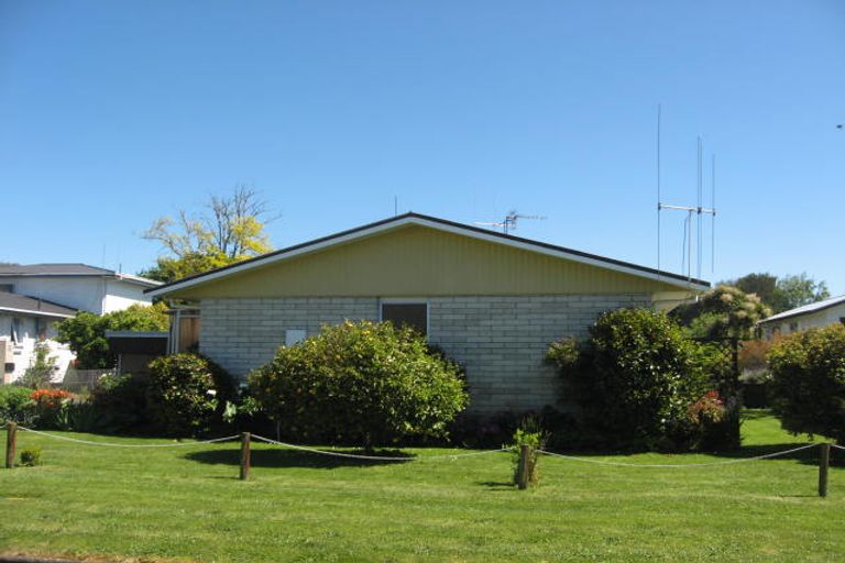 Photo of property in 2/631 Rickit Road, Te Awamutu, 3800