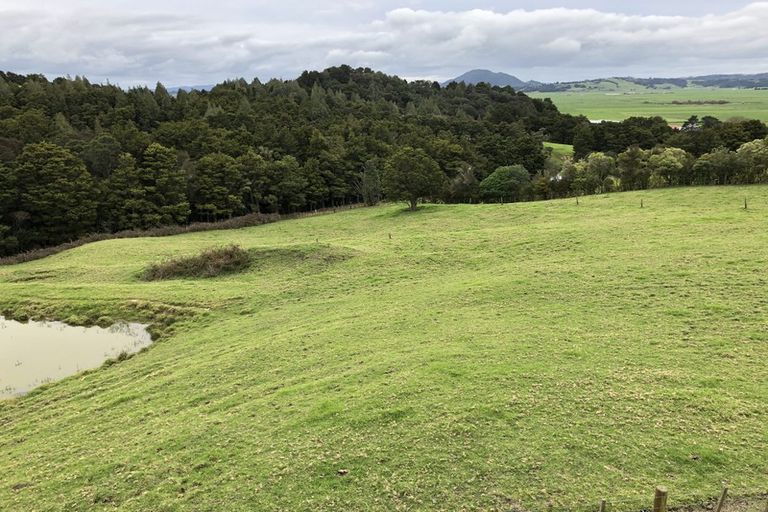 Photo of property in 14 Matarau Road, Matarau, Kamo, 0185