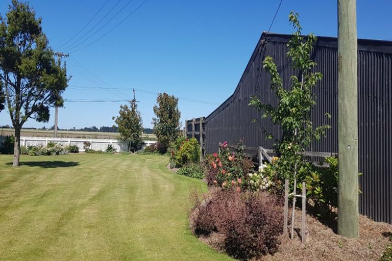 Photo of property in 84 Prossers Road, Leeston, 7682